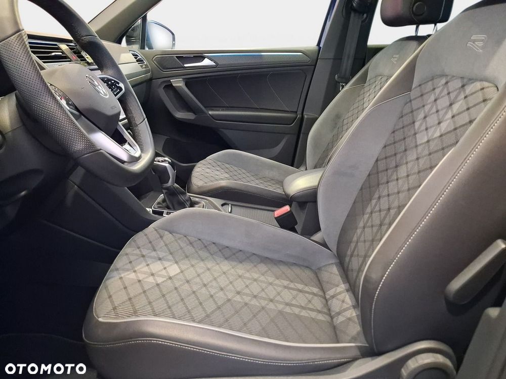 Volkswagen Tiguan - 10