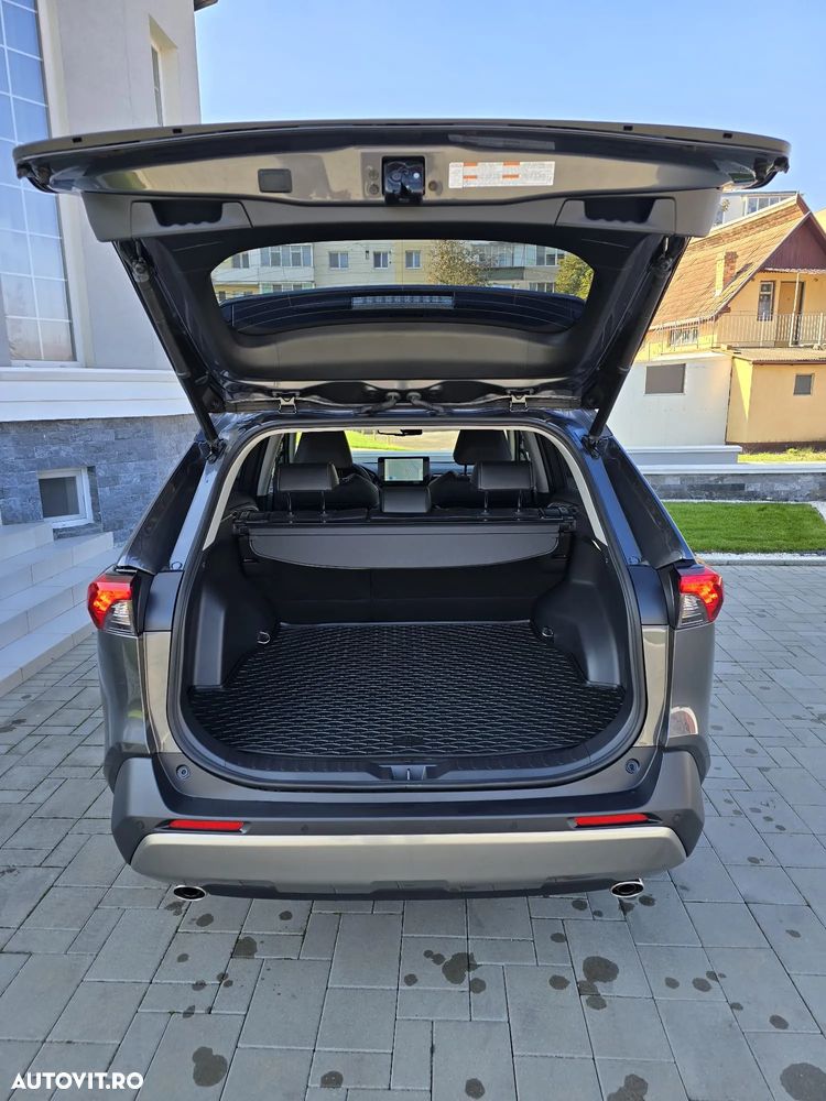 Toyota RAV4 - 21
