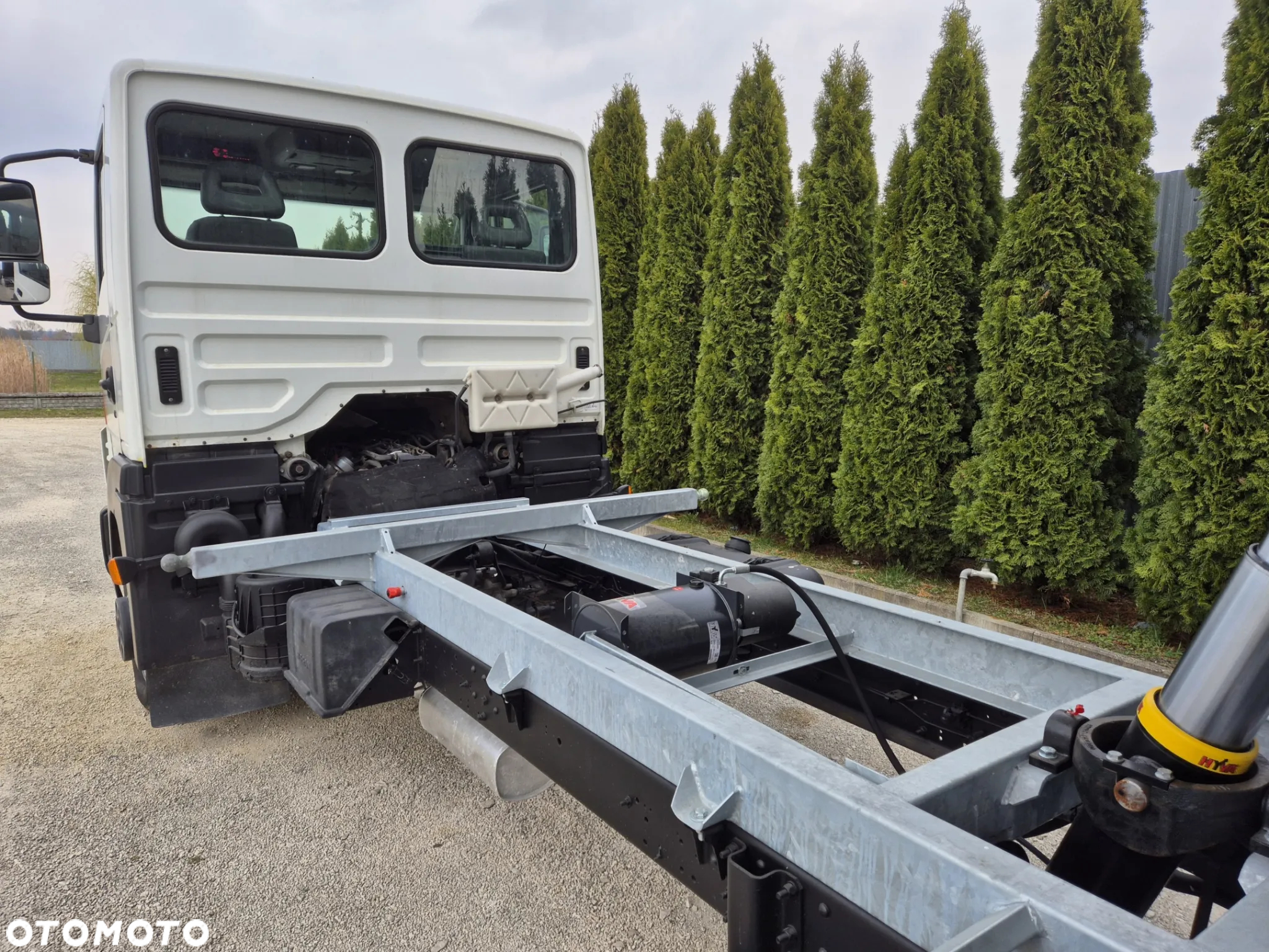Nissan ATLEON 3.0 150KM Wywrotka 3-stronna - 5