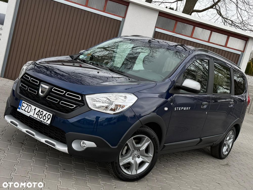 Dacia Lodgy TCe 115 Stepway - 4