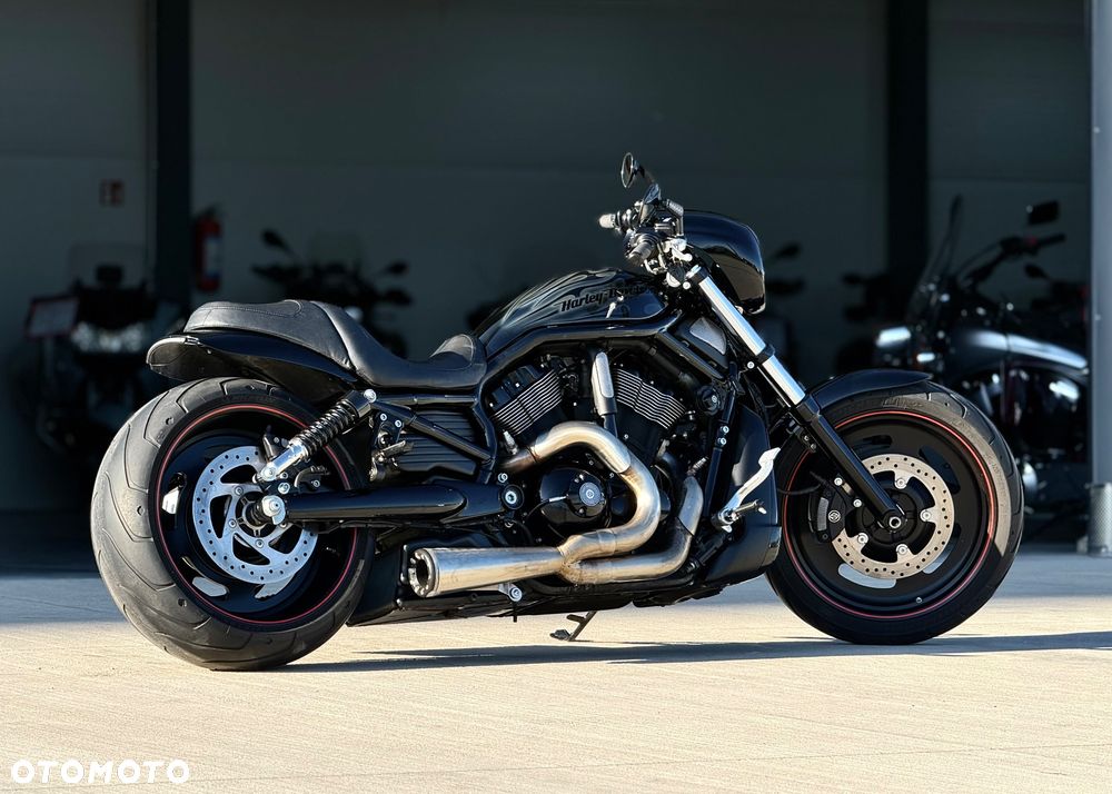 Harley-Davidson V-Rod Night Rod - 4