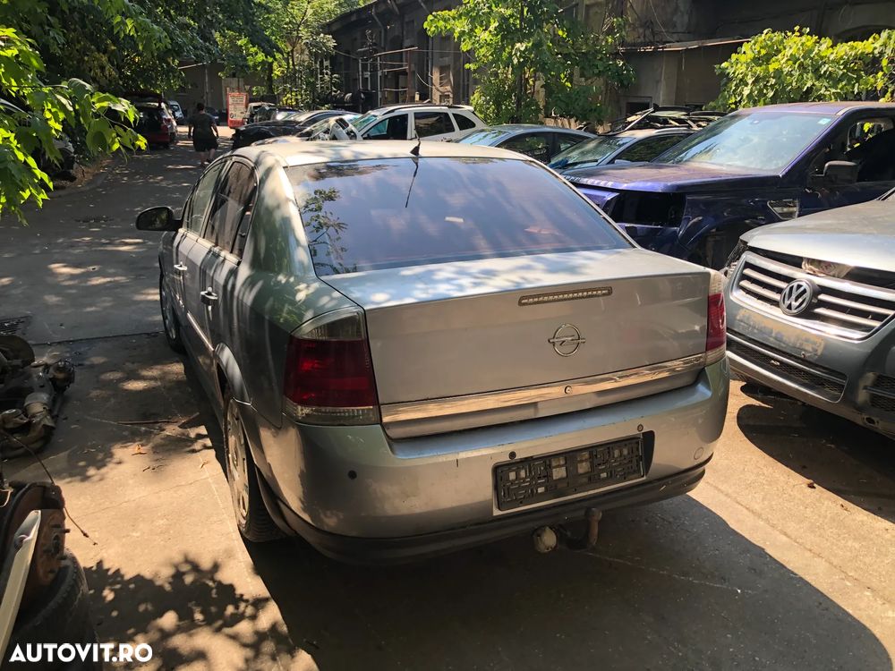 Carlig cui tractare remorcare Opel Vectra C sedan 2004