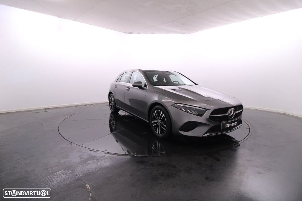 Mercedes-Benz A 200 - 12
