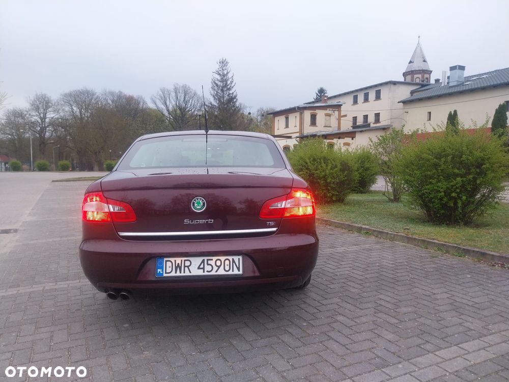 Skoda Superb 1.8 TSI Comfort - 4
