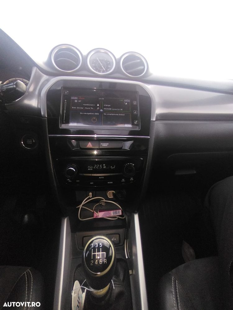 Suzuki Vitara - 14