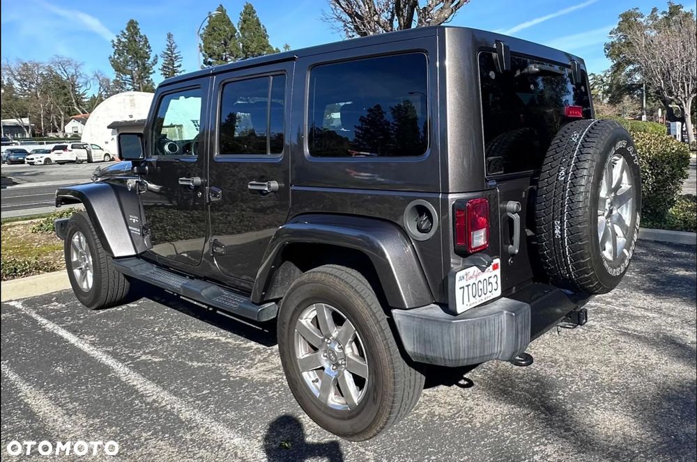 Jeep Wrangler Unlimited 3.6 Automatik Sahara - 5