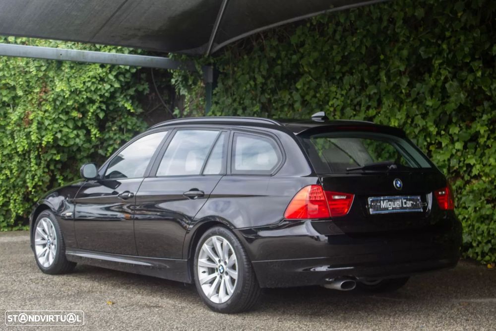 BMW 320 d Touring Line Luxury - 10