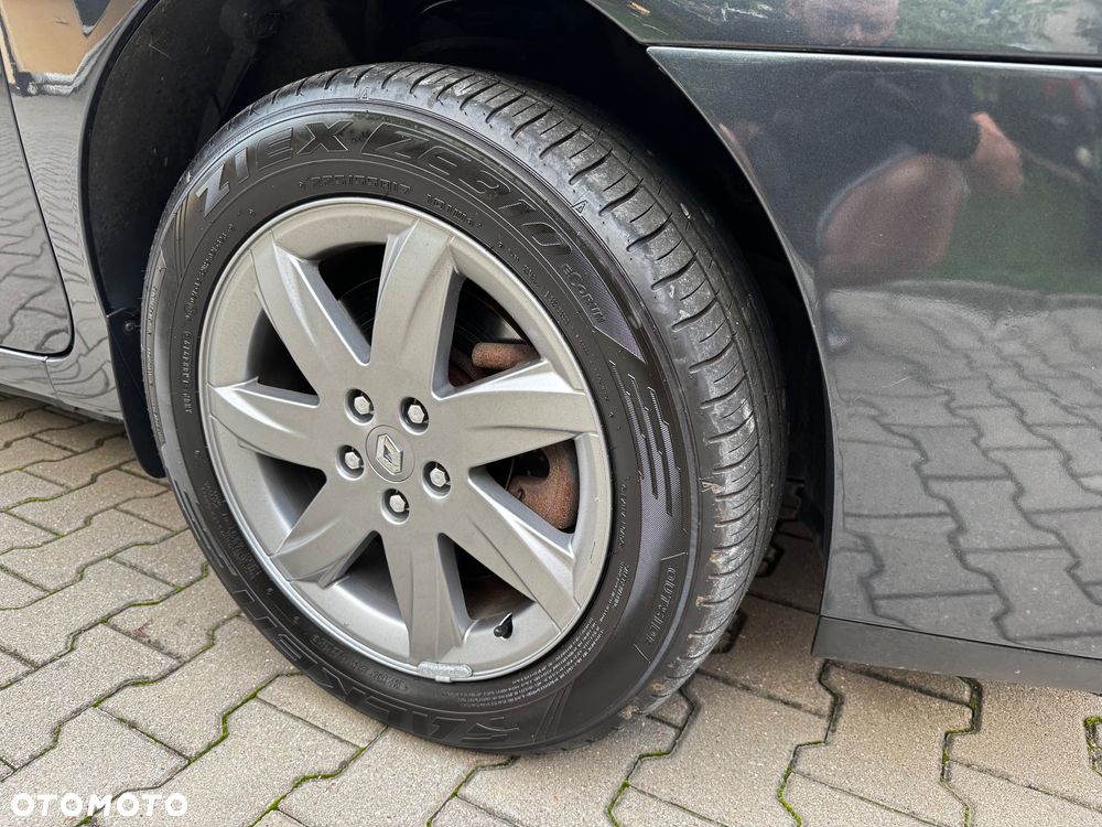 Renault Espace 2.0 dCi FAP Privilege - 21