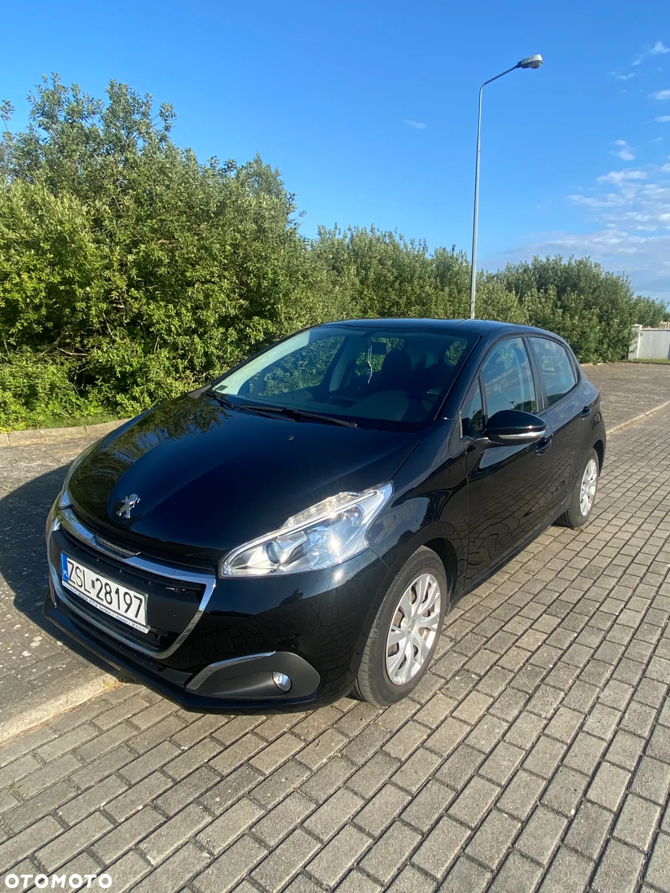 Peugeot 208 1.2 PureTech Allure - 6