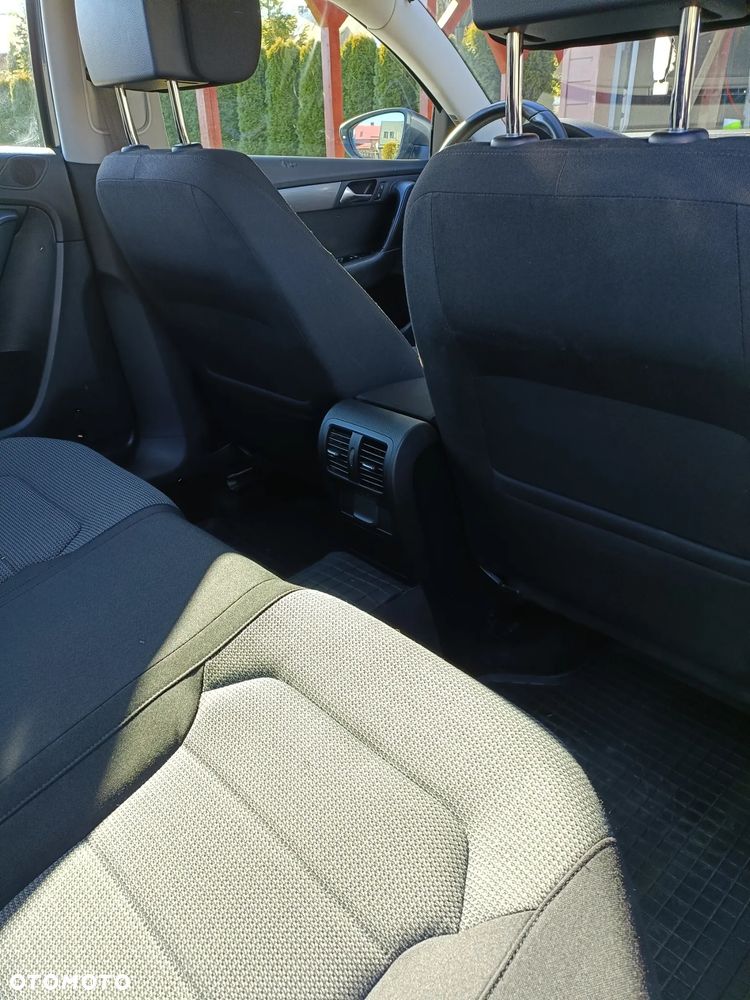 Volkswagen Passat 2.0 Blue TDI SCR Comfortline - 9