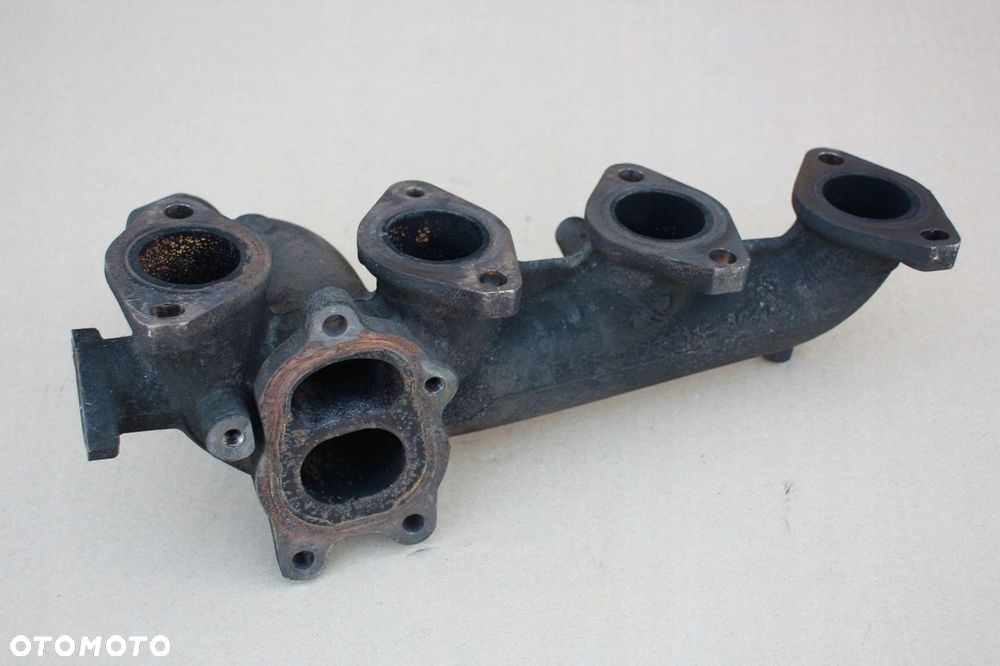 Kolektor wydechowy BMW e81 e82 e87 e88 N47S 123d 7812259 DIESEL 204KM - 5