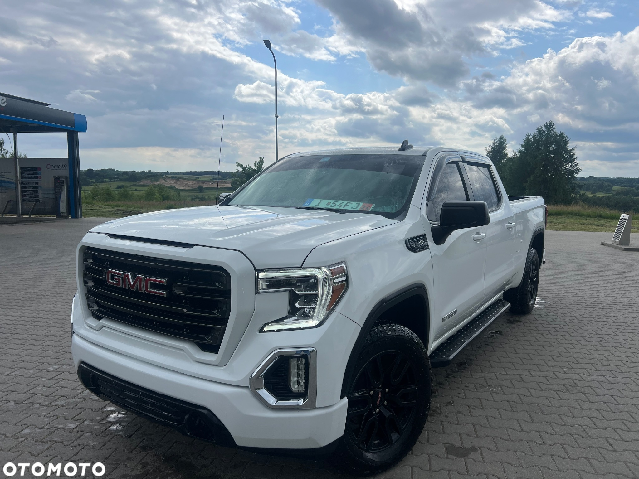 GMC Sierra - 6