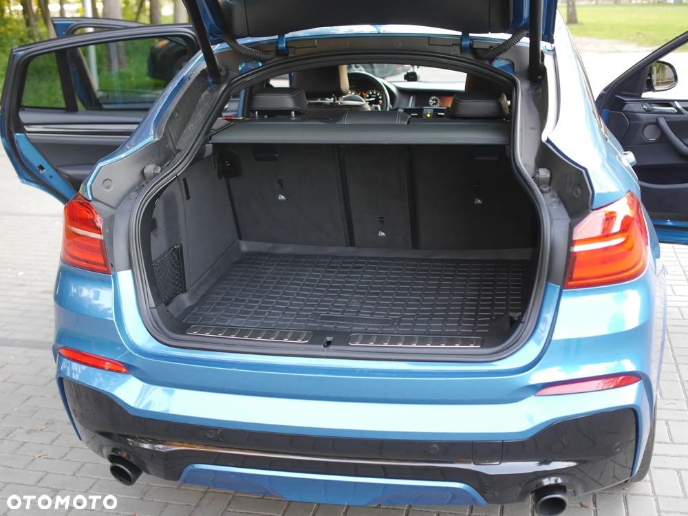 BMW X4 - 16
