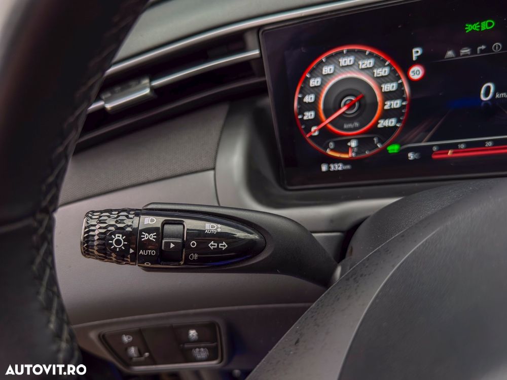 Hyundai Tucson 1.6 T-GDi HEV 2WD Select - 24