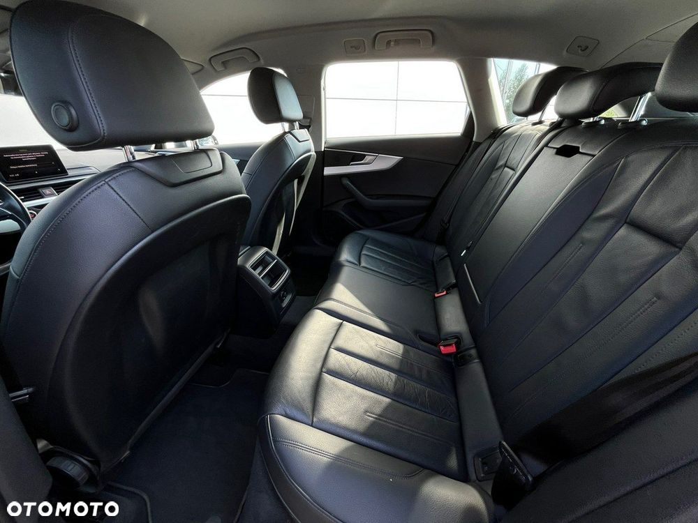 Audi A4 Allroad - 11