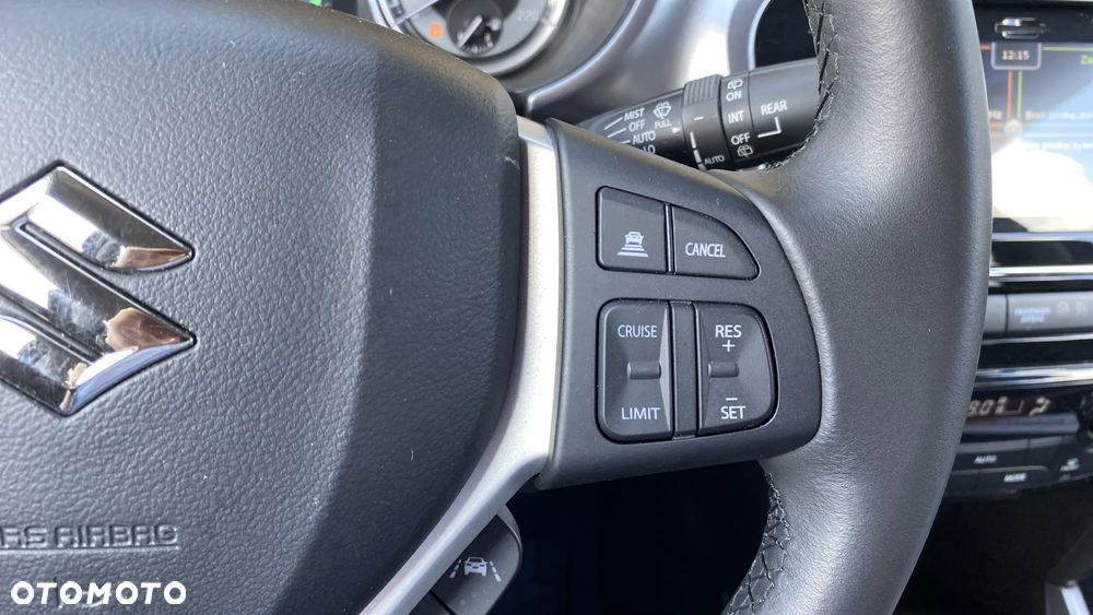 Suzuki Vitara 1.4 Boosterjet SHVS Premium 4WD - 16