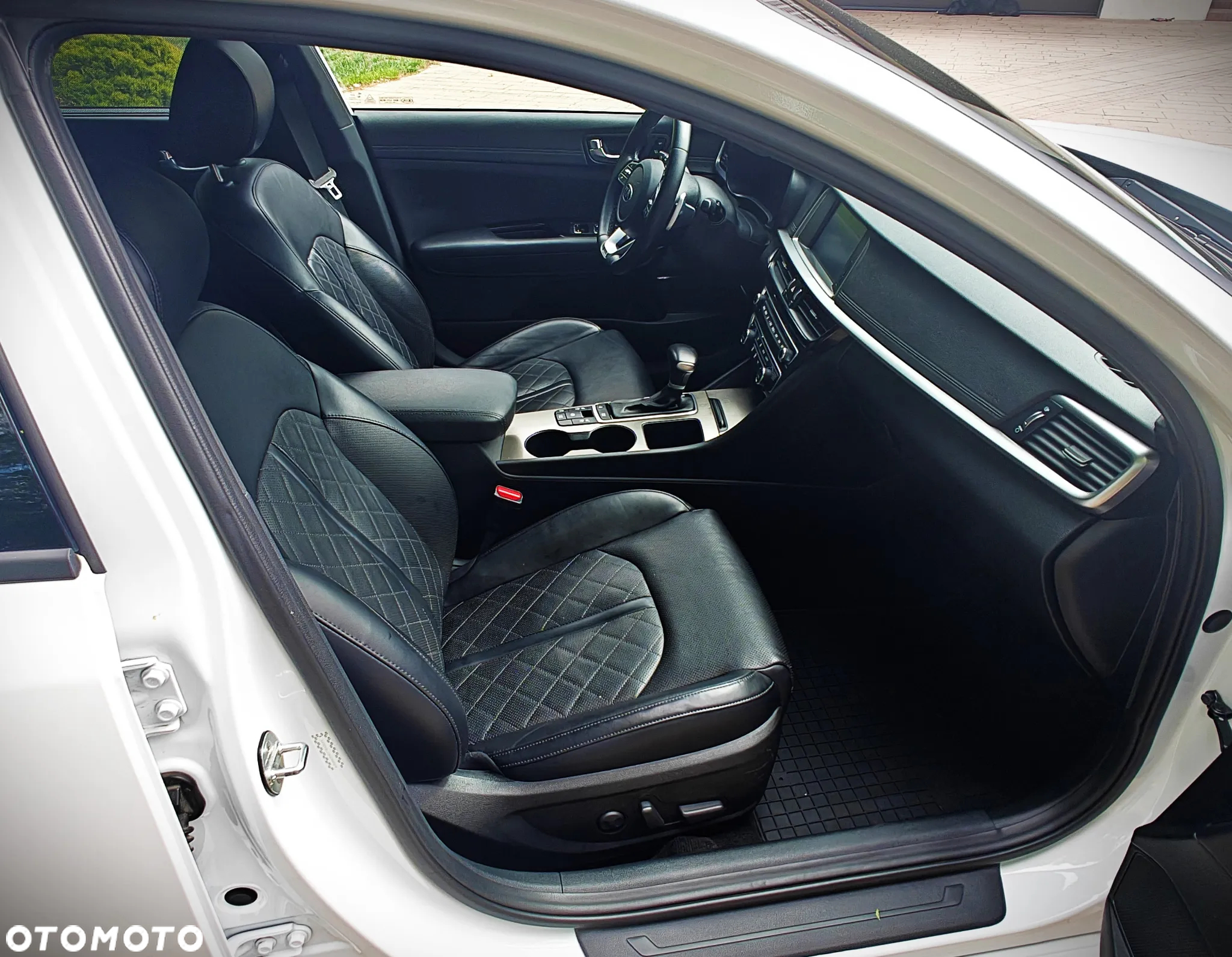 Kia Optima - 10