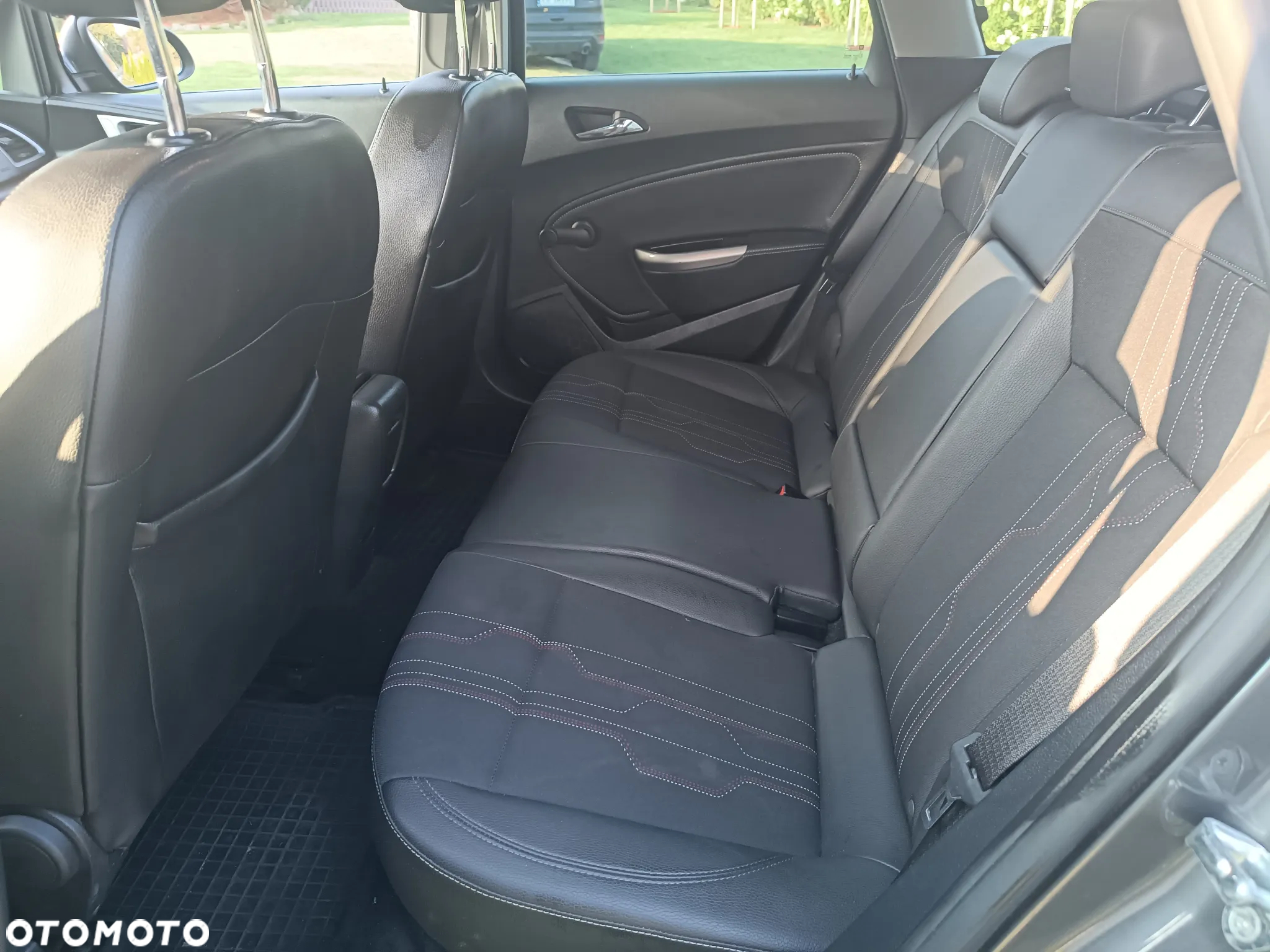 Opel Astra - 18