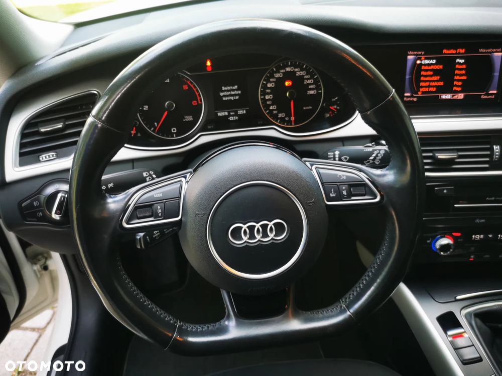 Audi A4 Avant 2.0 TDI DPF clean diesel Attraction - 17
