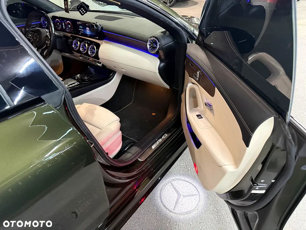 Mercedes-Benz CLA 250 4-Matic 7G-DCT - 13