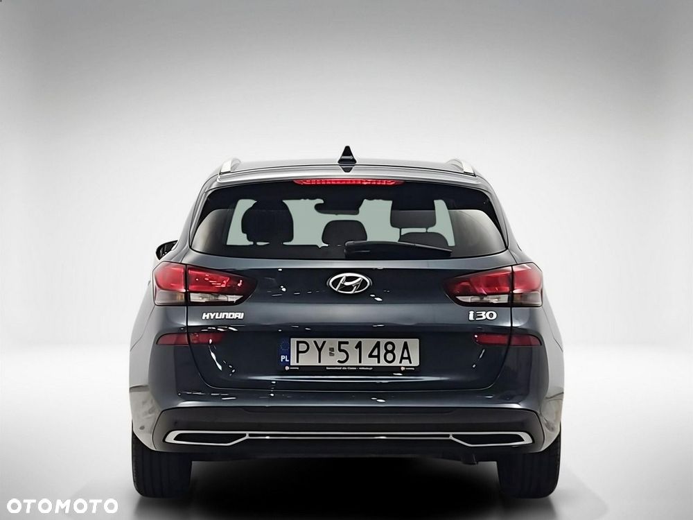 Hyundai i30 1.5 T-GDI 48V Smart - 4