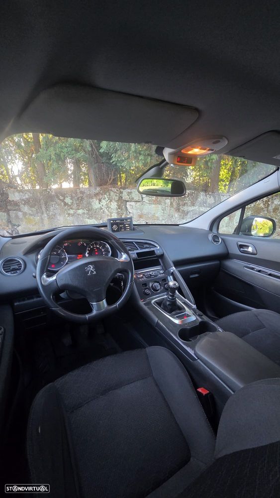 Peugeot 3008 1.6 HDi Allure - 11