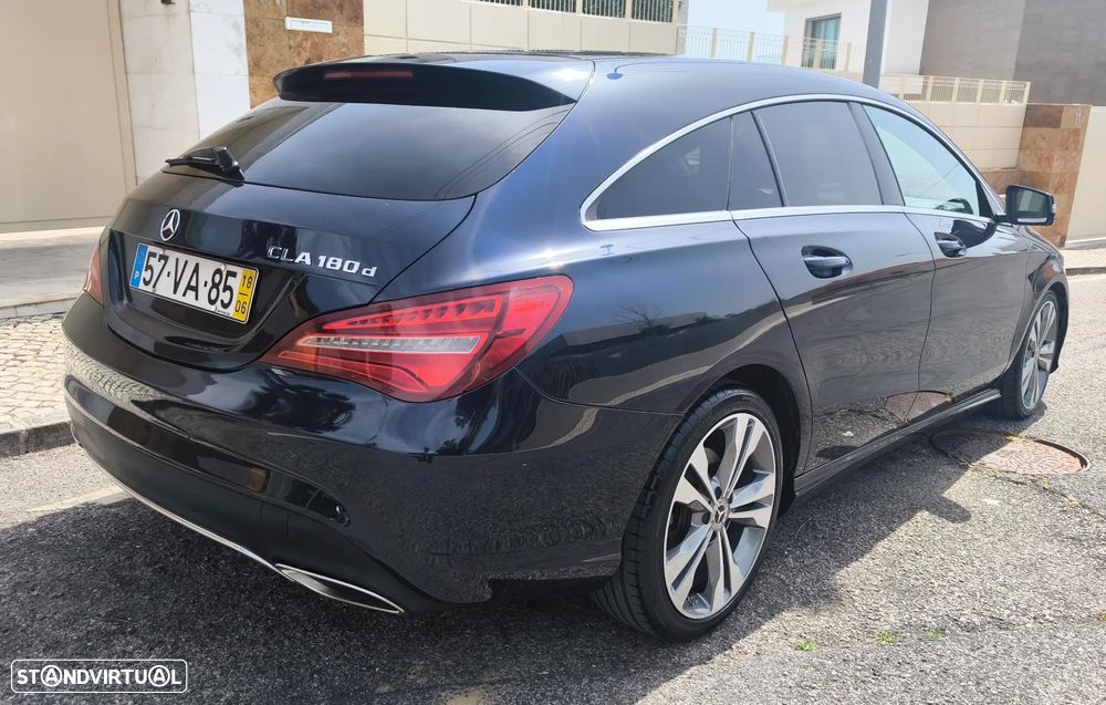 Mercedes-Benz CLA 180 d Shooting Brake Urban Aut. - 6