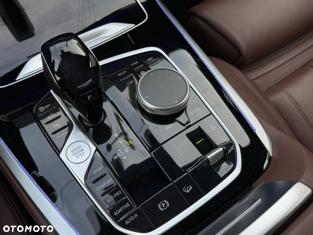 BMW X7 xDrive30d - 22