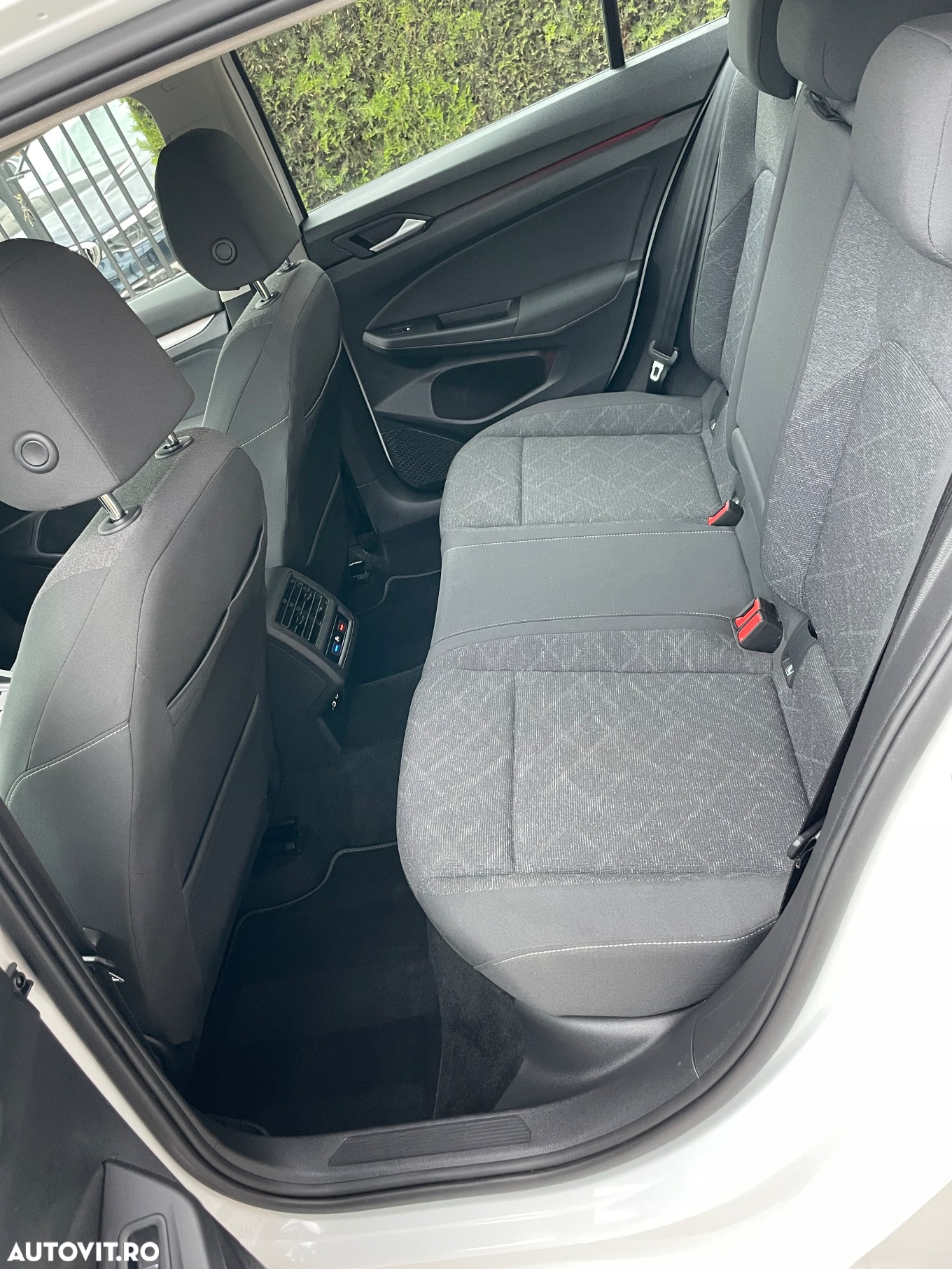 Volkswagen Golf 1.5 TSI Highline - 9