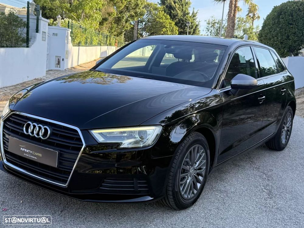 Audi A3 Sportback 1.6 TDI Sport — fotografia 4
