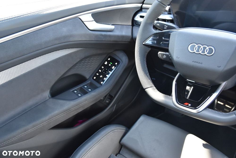 Audi A6 Avant - 11