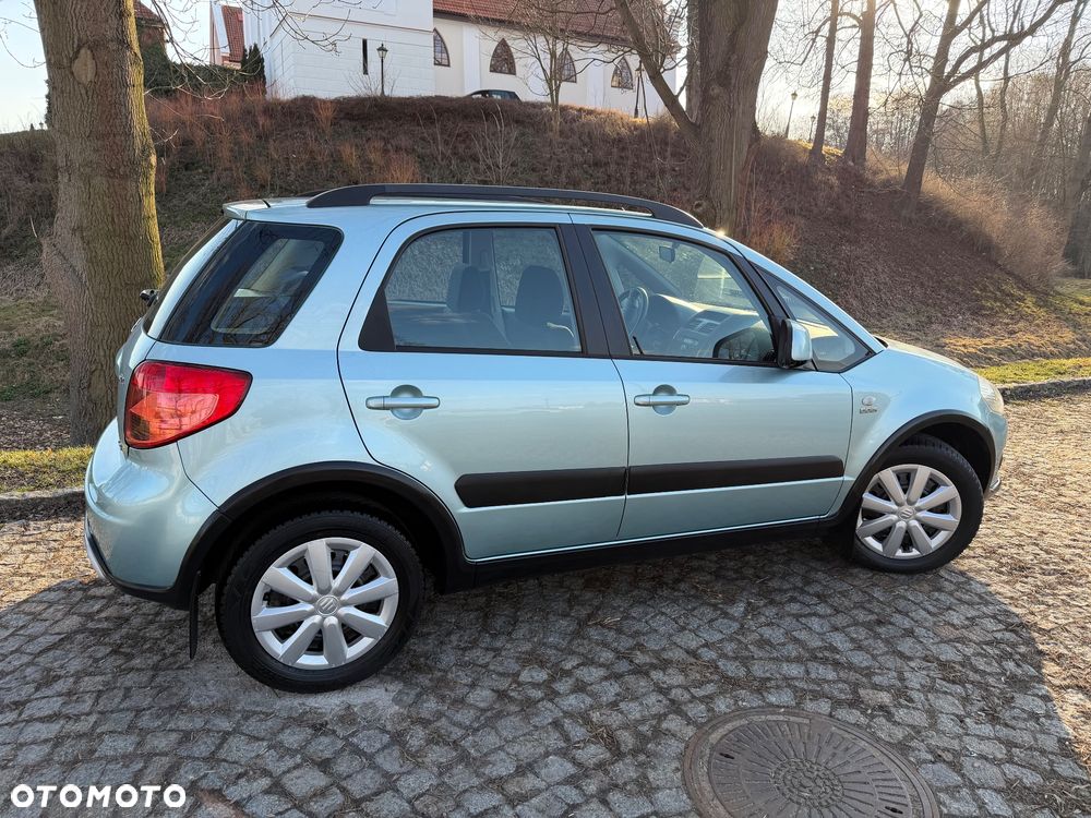 Suzuki SX4 1.9 DDiS DPF 4x4 Club - 17