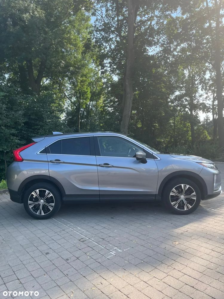 Mitsubishi Eclipse Cross - 3