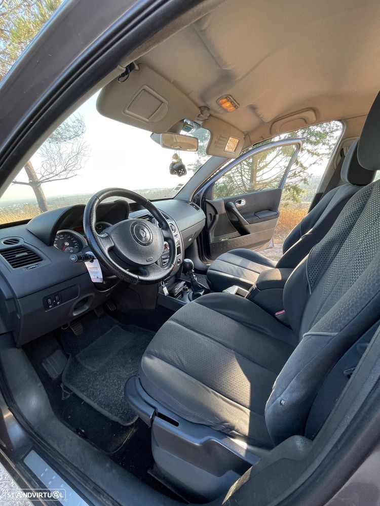 Renault Mégane 1.9 dCi Dynamique - 5