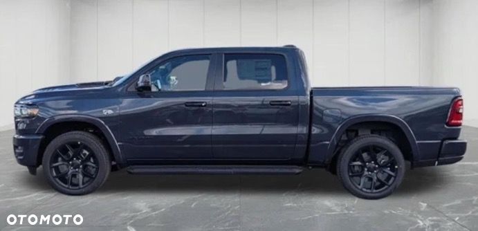 RAM 1500 5.7 Crew Cab Shortbed Laramie Black - 5