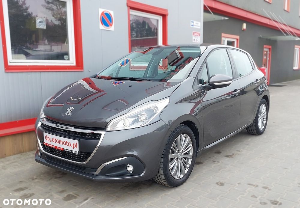 Peugeot 208 - 2
