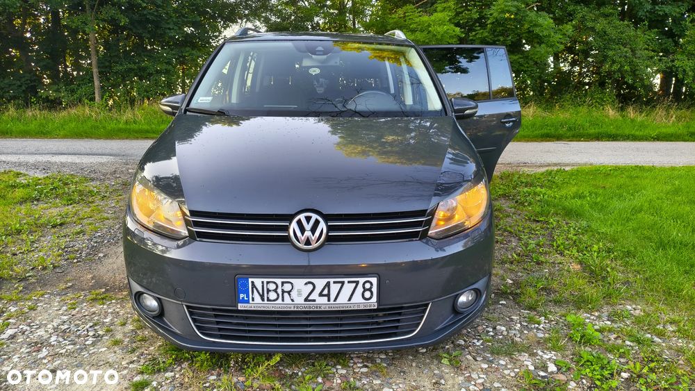 Volkswagen Touran - 2