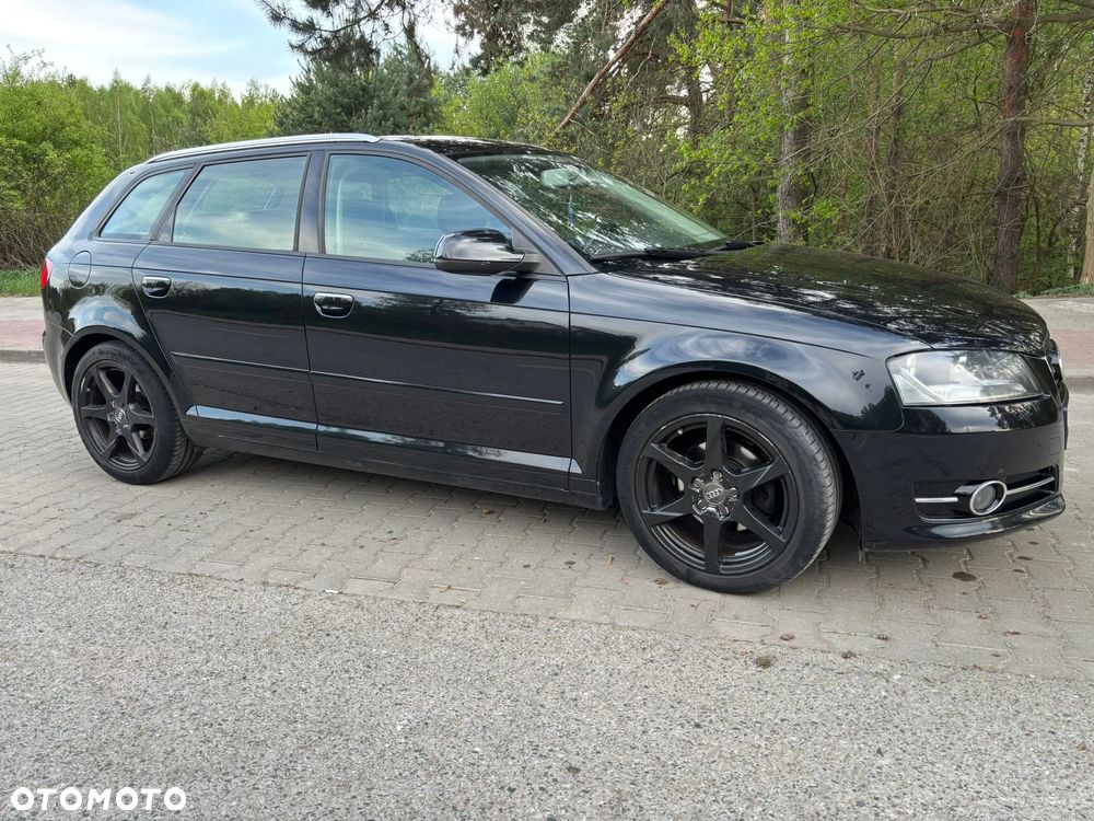 Audi A3 Sportback 1.6 TDI DPF Attraction - 14