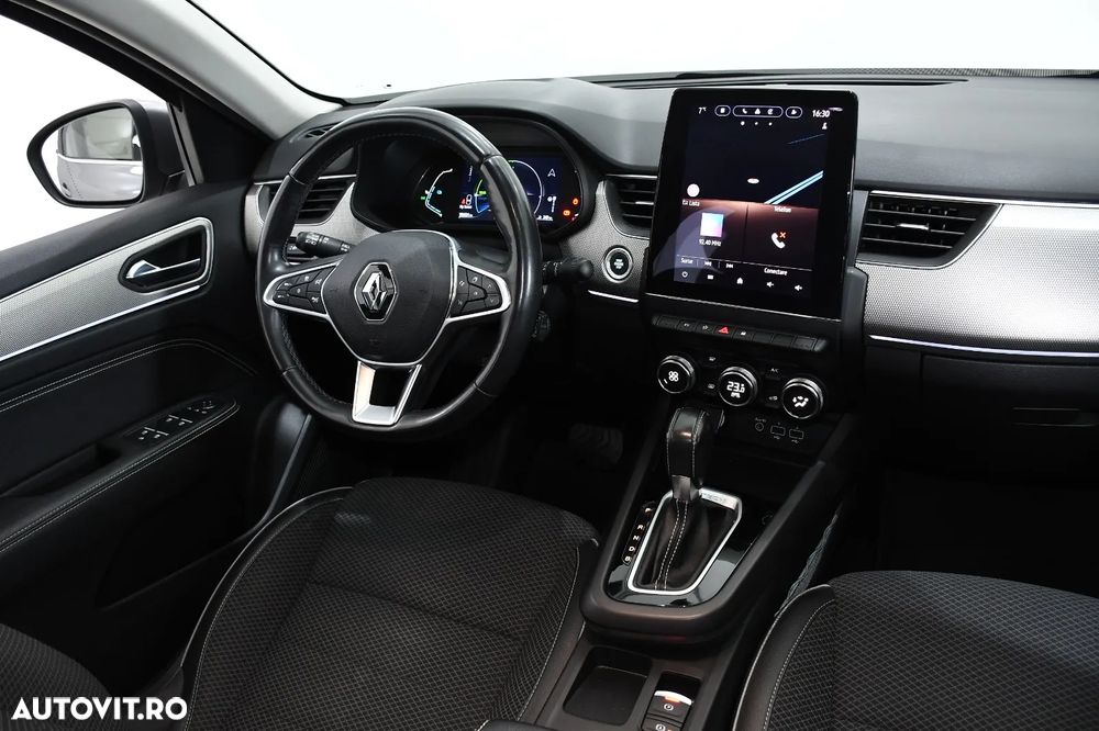 Renault Arkana - 8