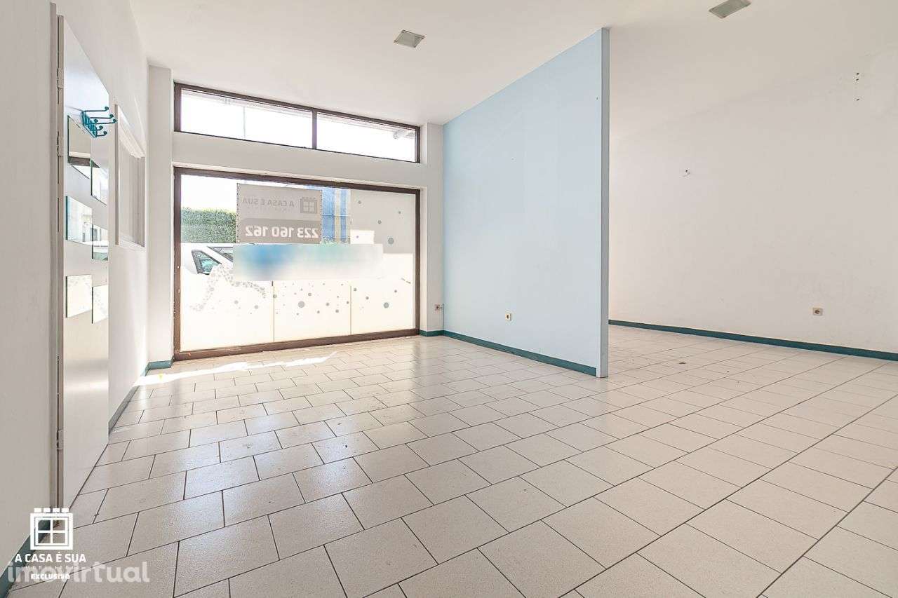Loja com 254 m2 em São Félix da Marinha - Exclusivo - Grande imagem: 2/34