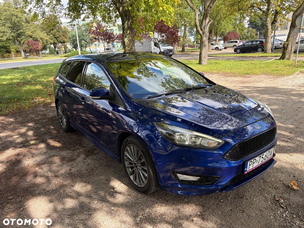 Ford Focus 1.5 EcoBoost STart-Stopp-System ST-LINE - 17