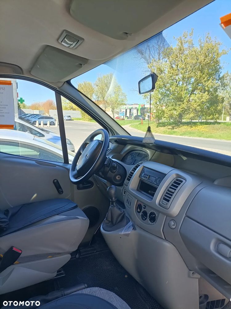 Renault Trafic - 6