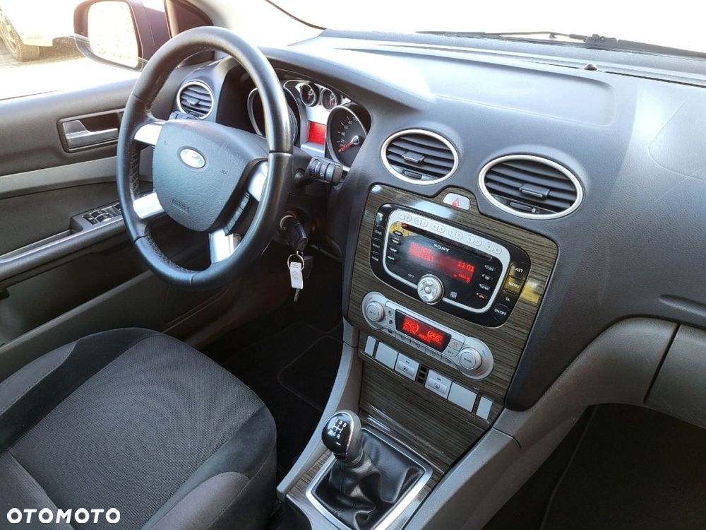 Ford Focus - 17