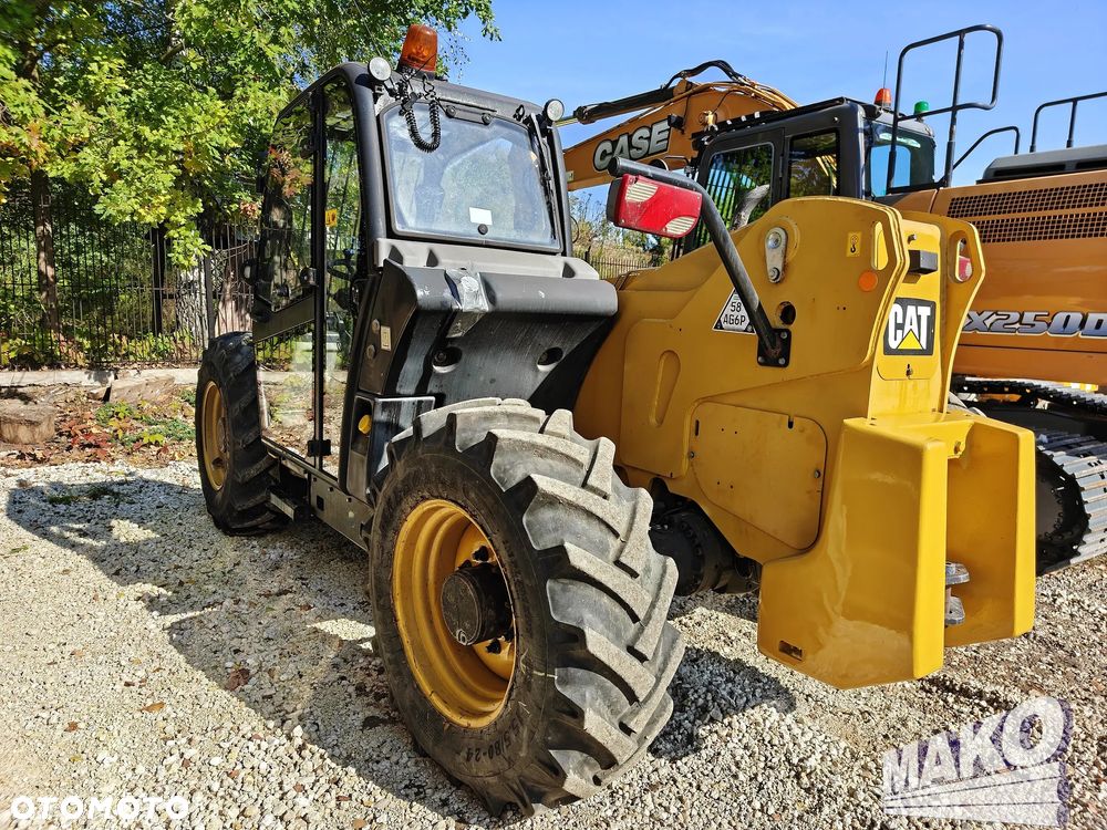 Caterpillar TH407 - 3