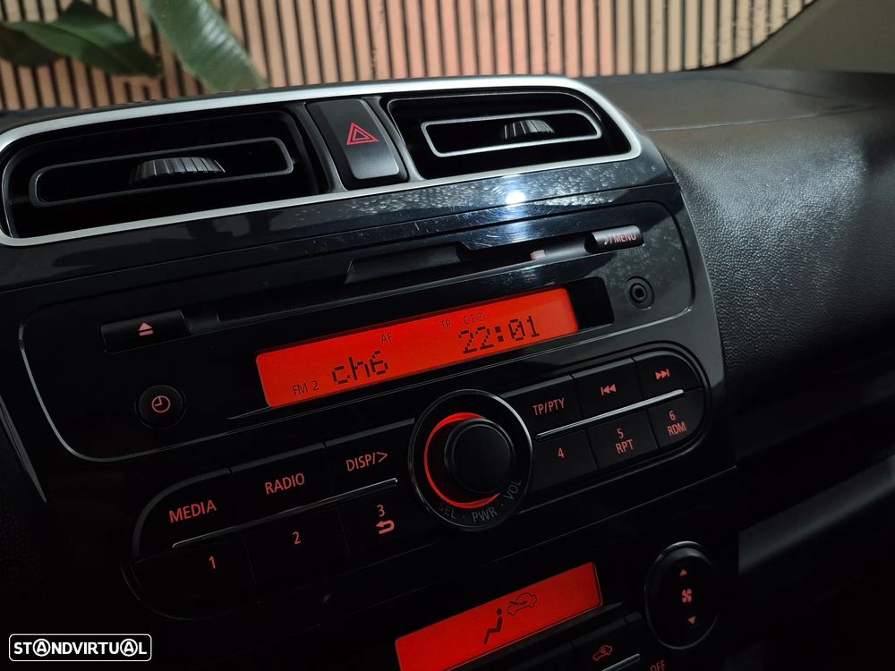 Mitsubishi Space Star 1.2 Intense Connect Edition - 17