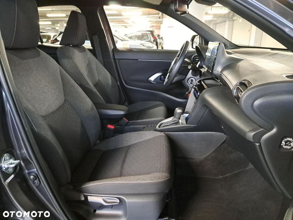 Toyota Yaris Cross Hybrid 1.5 Comfort - 15