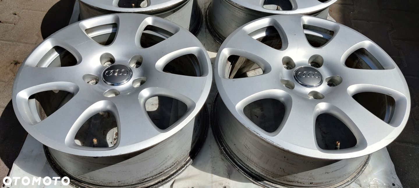 Felgi Audi Q7 7,5J 18cali ET53 676 - 5