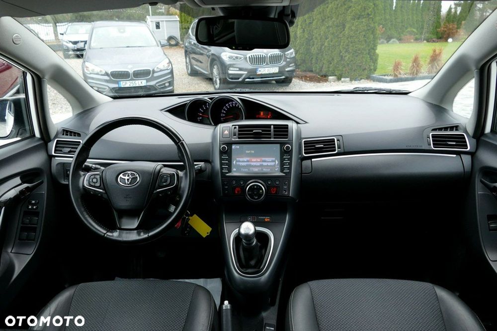 Toyota Verso 1.6 D-4D Premium - 28
