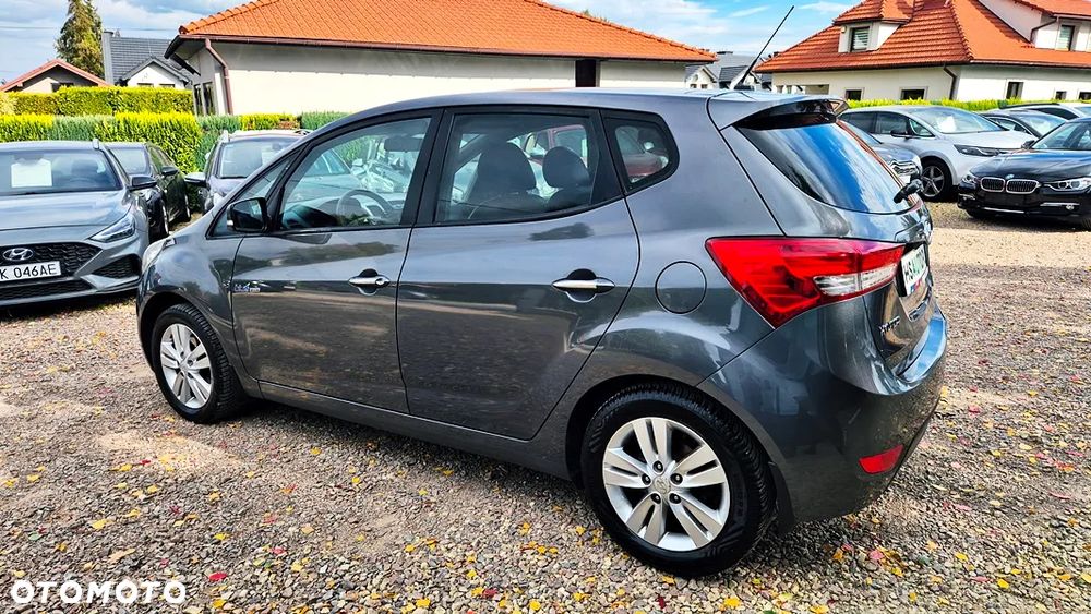 Hyundai ix20 1.6 Premium - 19