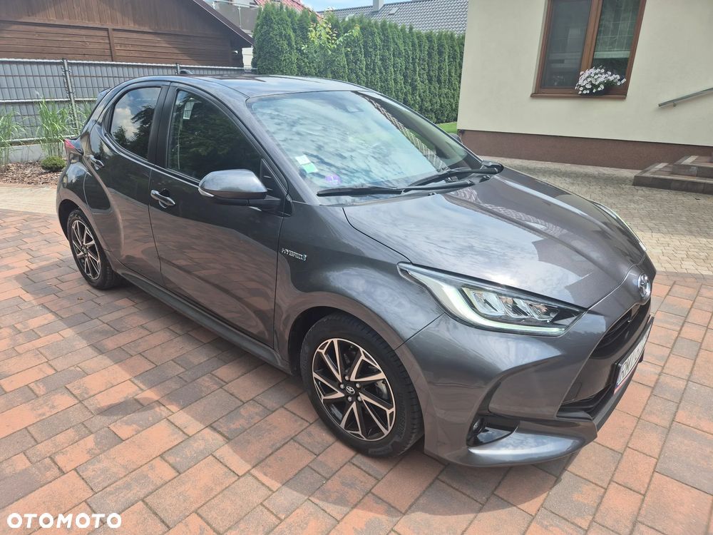 Toyota Yaris Hybrid 100 Dynamic EU6 - 14